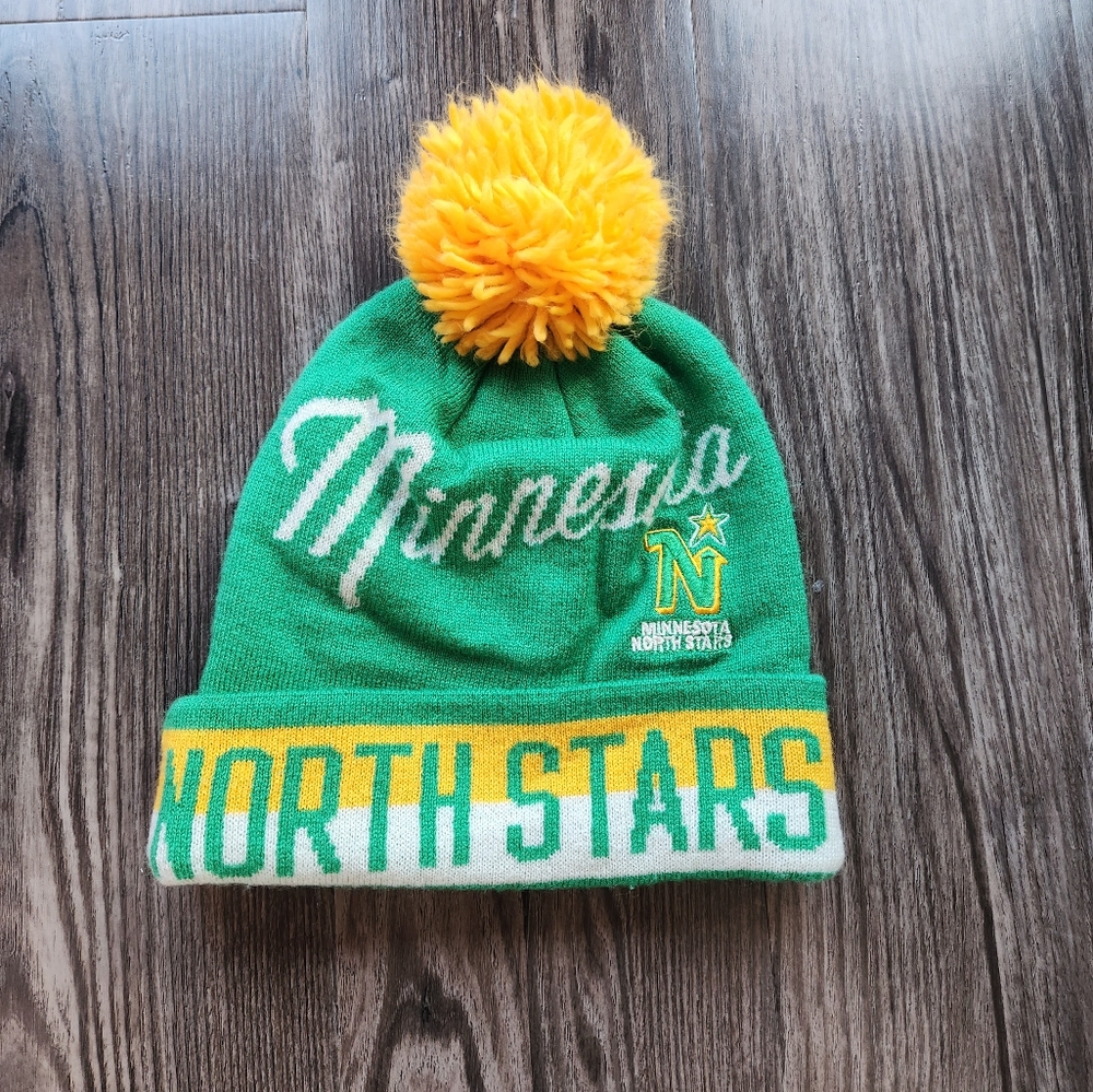LAST CHANCE CCM Minnesota North Stars Retro Hockey Beanie